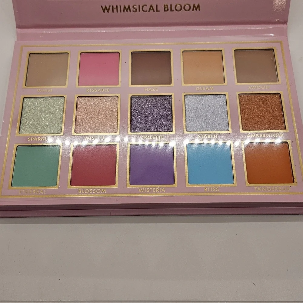 Ace‎ Beauté Whimsical Bloom Eyeshadow Palette 15 Shade Colorful Floral NIB